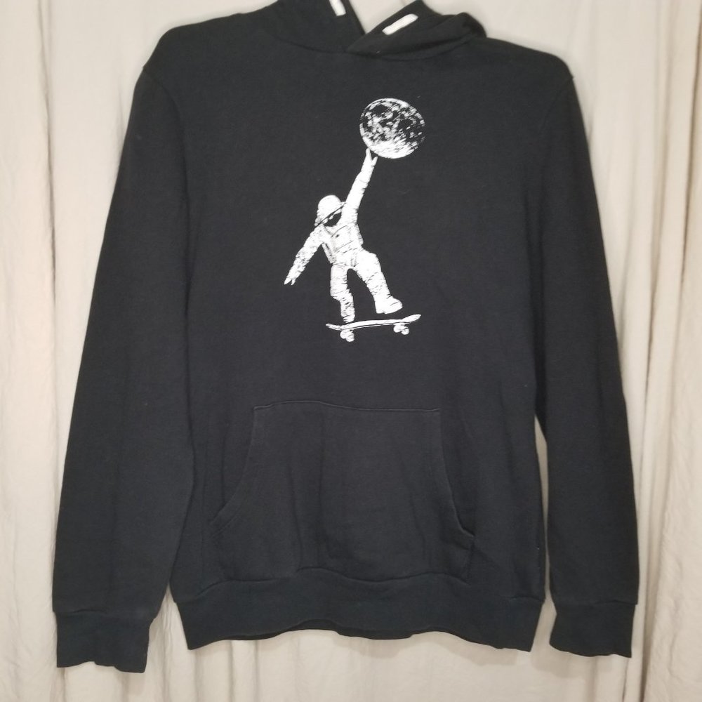 Pullover Hoodie LS Astronaut Skate Print Black